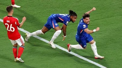 4 saat 40 dakika süren maçta Chelsea, Benfica'yı devirip çeyrek final biletini kaptı