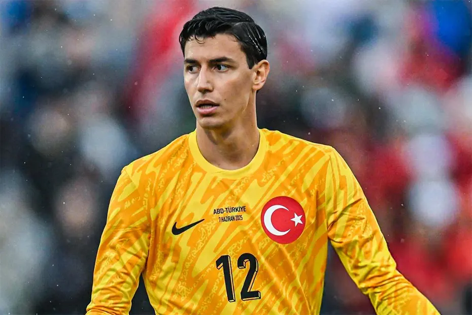 Berke Özer, milli takımda yaşanan krizle ilgili ilk kez konuştu: "Üzüldüğüm konu sadece o" - 2