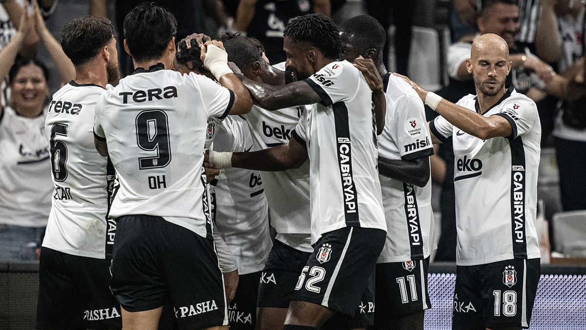 Beşiktaş, UEFA Avrupa Ligi kadrosunu açıkladı