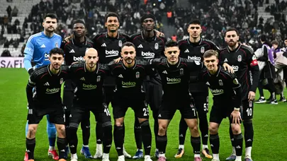 "3 bölge için transfer ihtiyacı çok net" | Spor yazarları Beşiktaş için ne dedi? "3 bölge için transfer ihtiyacı çok net" | Spor yazarları Beşiktaş için ne dedi?