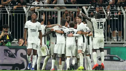 Italiano'nun Beşiktaş'ından parmak ısırtan istatistik: Dünya devleriyle yarışıyor Italiano'nun Beşiktaş'ından parmak ısırtan istatistik: Dünya devleriyle yarışıyor