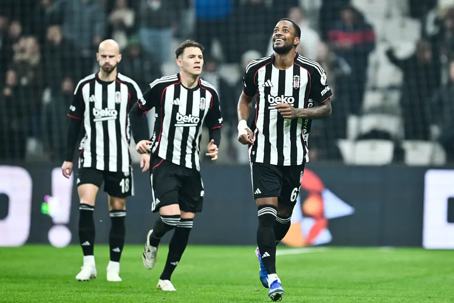 "Göztepe'yi adeta sahadan sildi" | Spor yazarları Beşiktaş için ne dedi? - 2