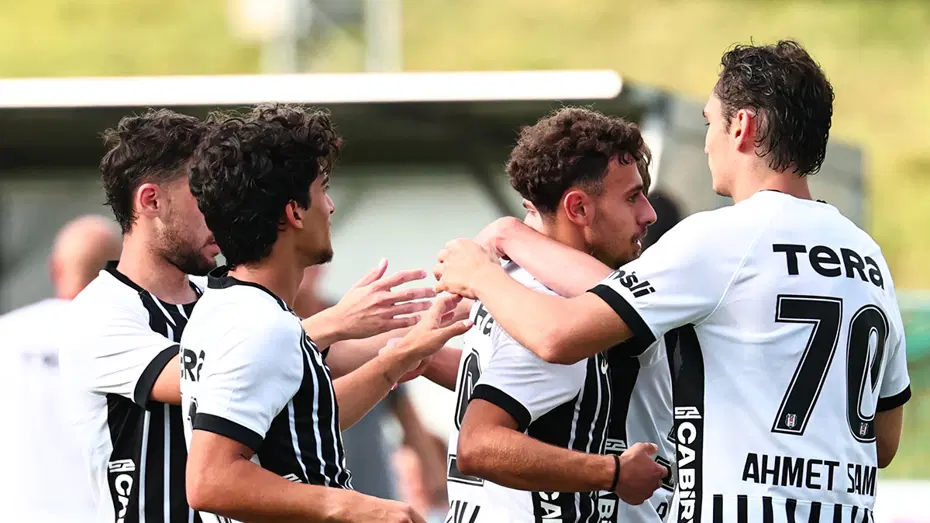 CANLI İZLE | Beşiktaş-Midtjylland maçı ne zaman, saat kaçta, hangi kanalda? - 2 CANLI İZLE | Beşiktaş-Midtjylland maçı ne zaman, saat kaçta, hangi kanalda? - 2