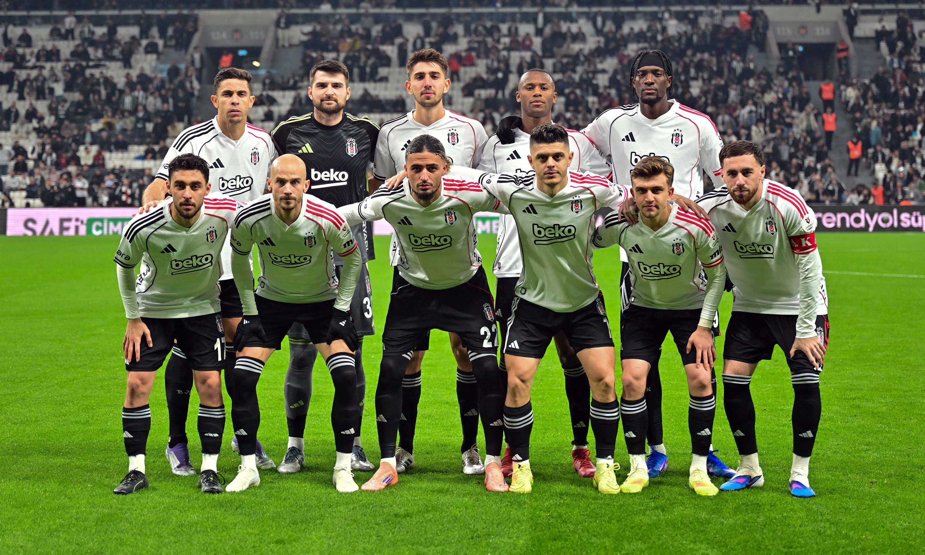 Beşiktaş'ta bir ayrılık daha yakın: Resmi teklif geldi