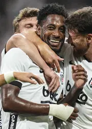 Spor yazarları Beşiktaş için ne dedi?Spor yazarları Beşiktaş için ne dedi?