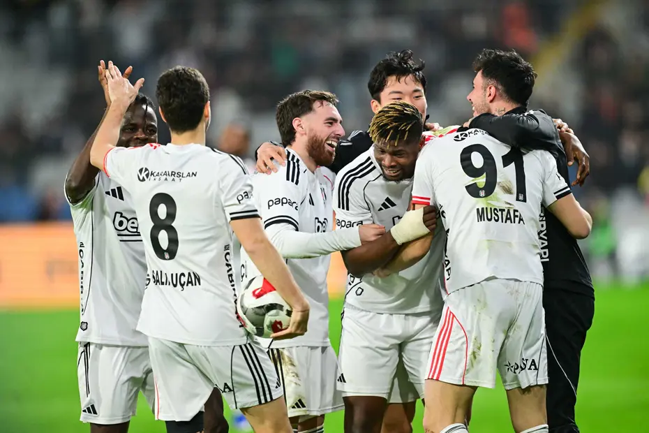 Süper Lig'de şampiyonluk oranları güncellendi: Sadece bir takımda değişim yaşandı - 5