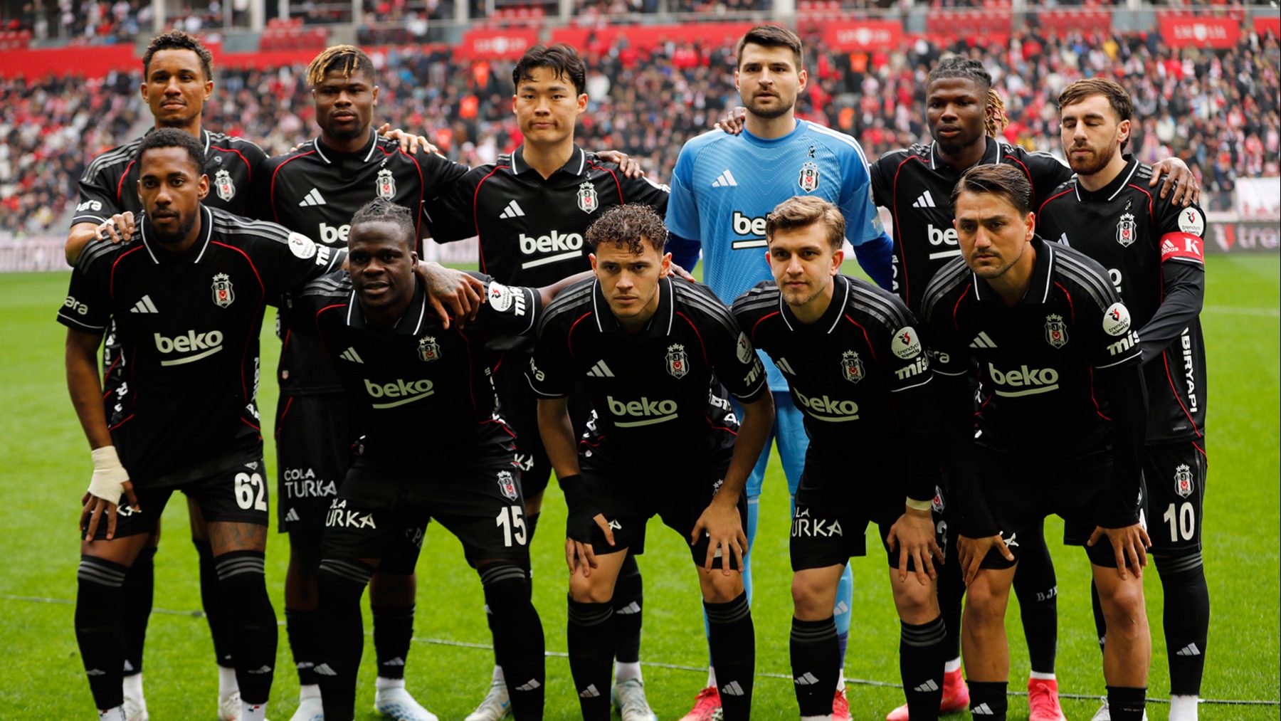 Beşiktaş'a resmi teklif geldi! Transfer için saniyesinde kar