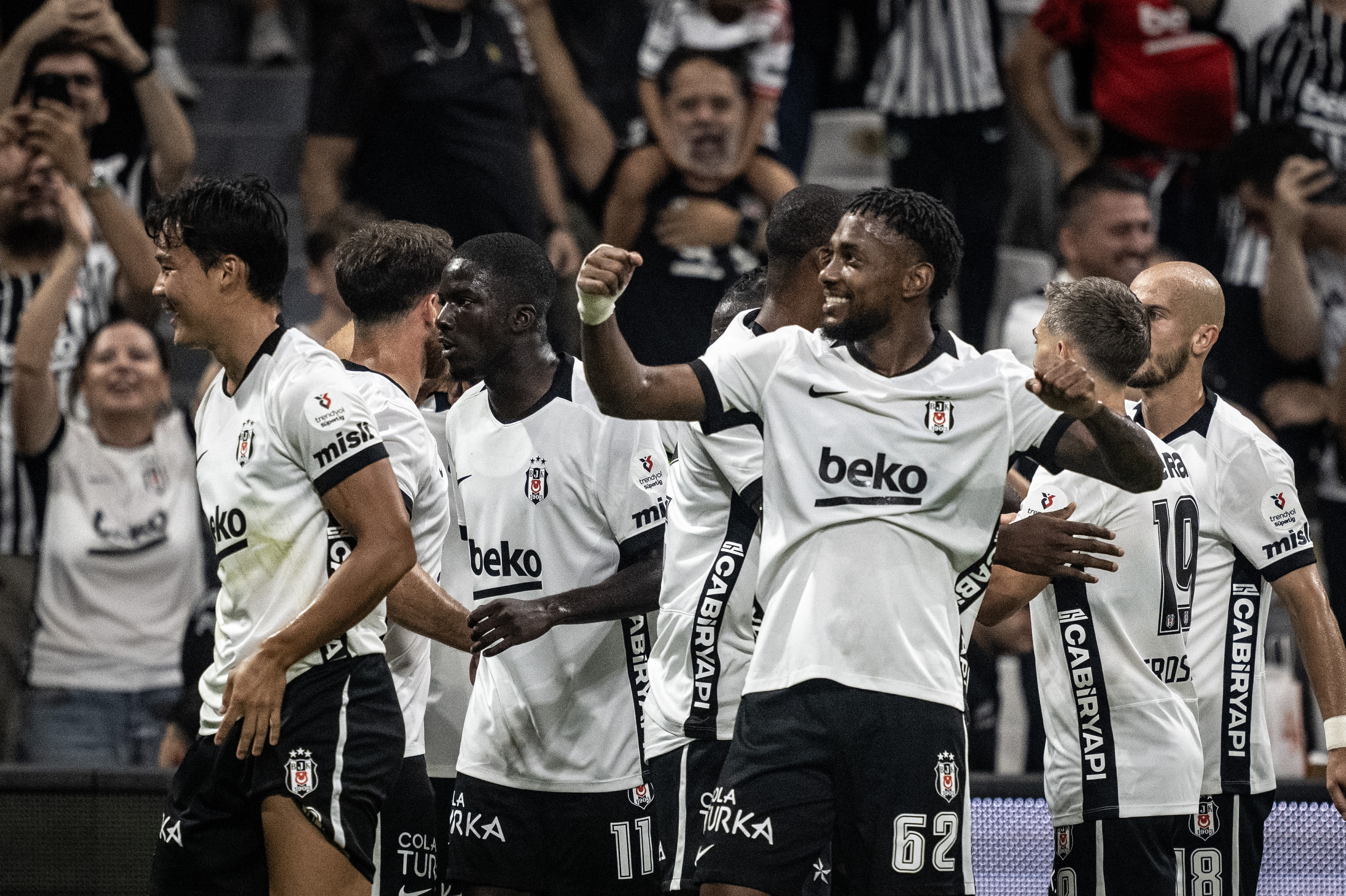 Beşiktaş - Erzurumspor (Canlı anlatım)