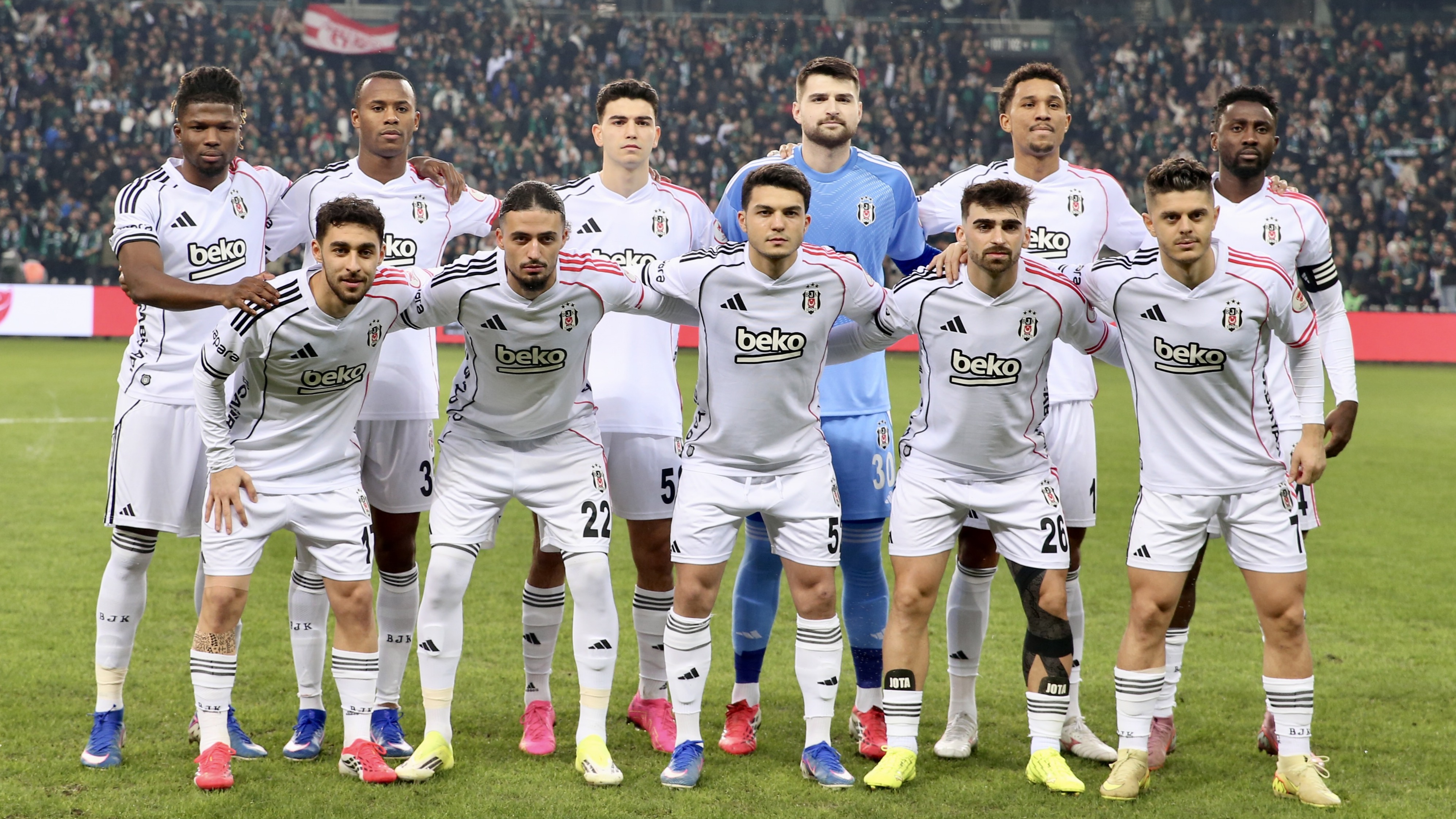 Yasin Özcan: "Beşiktaş'ta her maç 3 puan almalısınız"