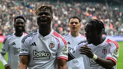 "Ligin kaderini Beşiktaş belirleyecek!" | Spor yazarları Beşiktaş için ne dedi?