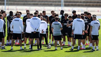 Beşiktaş'a 10 milyon euro kazandıracak ayrılık! Perşembe maça çıkıp veda ediyor Beşiktaş'a 10 milyon euro kazandıracak ayrılık! Perşembe maça çıkıp veda ediyor
