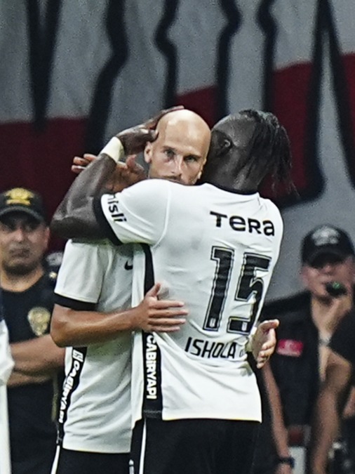 "Beşiktaş'ın yeni Pascal Nouma'sı""Beşiktaş'ın yeni Pascal Nouma'sı"
