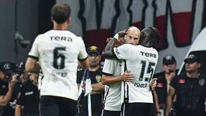 "Beşiktaş'ın yeni Pascal Nouma'sı" | Spor yazarları Beşiktaş için ne dedi? "Beşiktaş'ın yeni Pascal Nouma'sı" | Spor yazarları Beşiktaş için ne dedi?