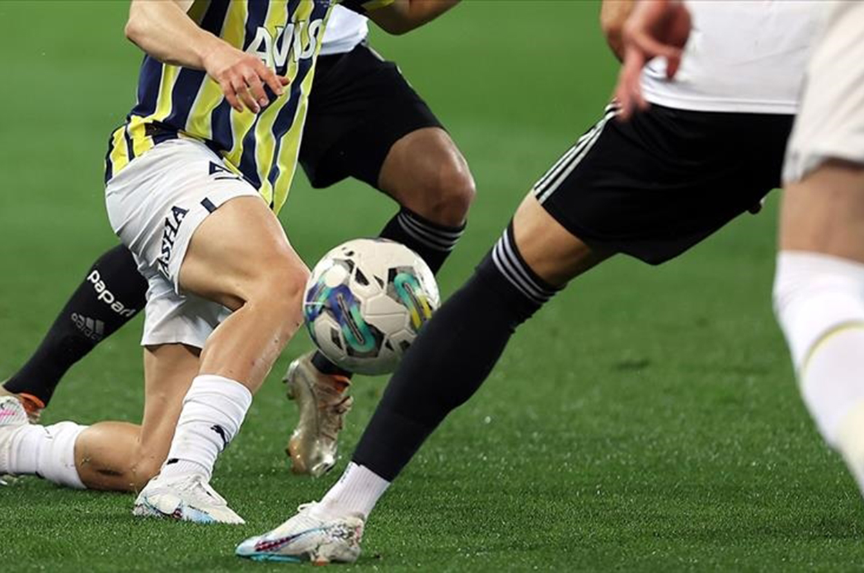 Komşu Kavgası Değil, Sanki FIFA Ultimate Team! Tüpraş'ta Kim Kimi Yenecek?