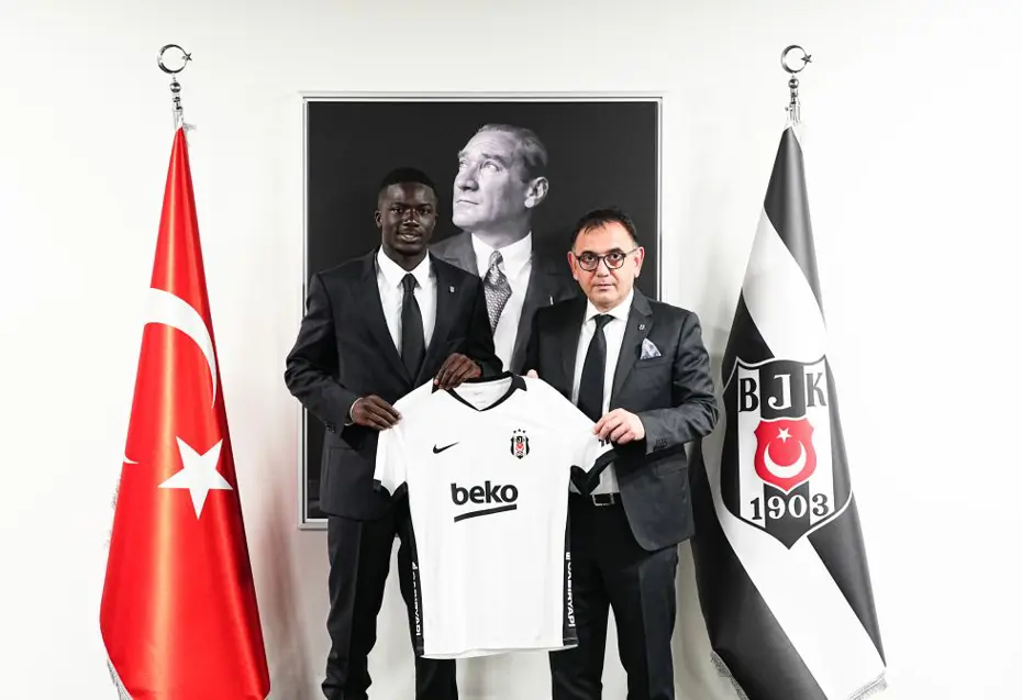 Kassoum Ouattara, Beşiktaş taraftarına mesaj gönderdi - 3