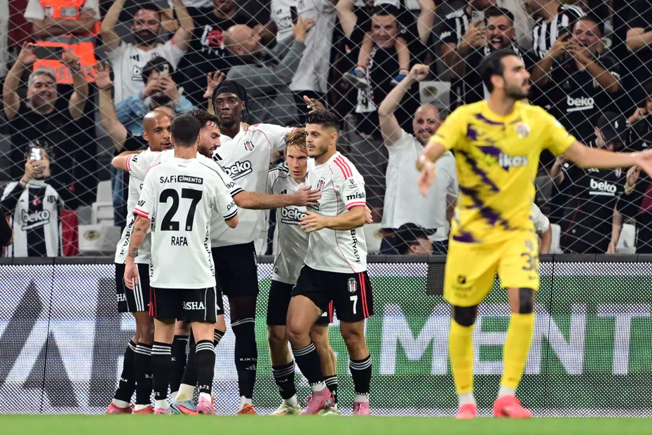 ŞİFRESİZ CANLI MAÇ | Beşiktaş - Lausanne maçı hangi kanalda, ne zaman, saat kaçta? (İlk 11'ler) - 7