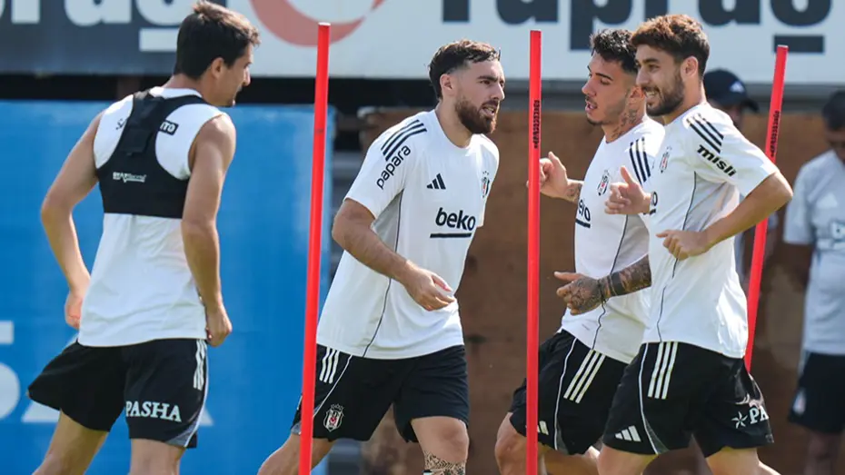 ŞİFRESİZ CANLI MAÇ | Beşiktaş - Lausanne maçı hangi kanalda, ne zaman, saat kaçta? (İlk 11'ler) - 2