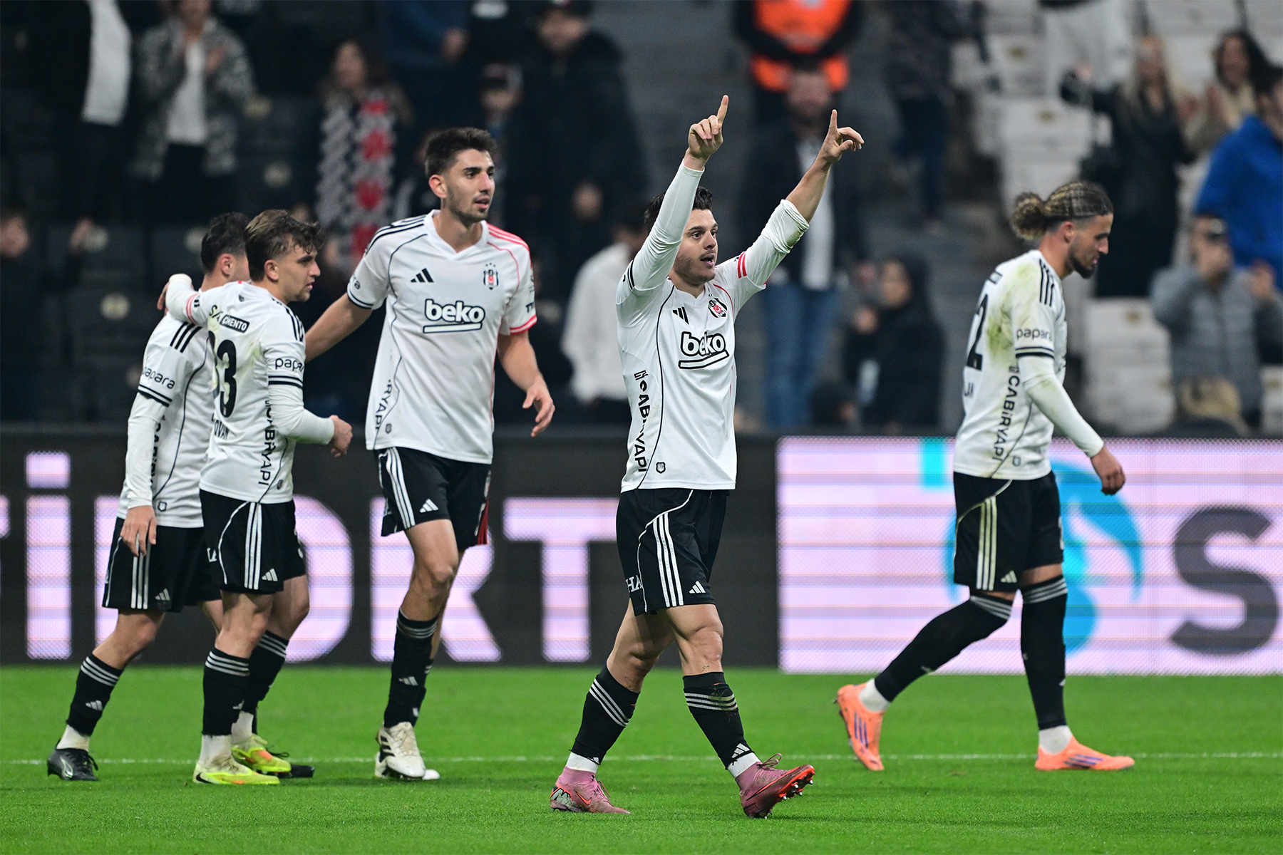 Beşiktaş - Kayserispor (Canlı anlatım)