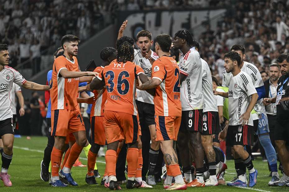Trio'da büyük ters köşe: Beşiktaş-Başakşehir maçına damga vuran pozisyon için olay yorum - 5