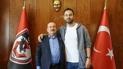 Gaziantep FK'da Selçuk İnan ile yollar resmen ayrıldı