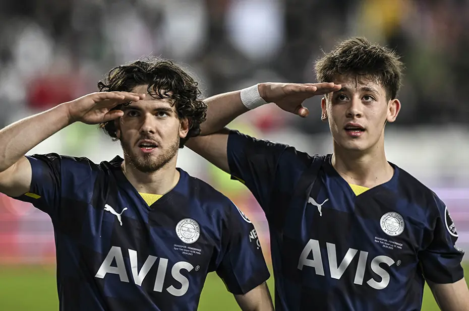 Fenerbahçe'de Ferdi Kadıoğlu ve Arda Güler'e 40 milyonluk karar - 4