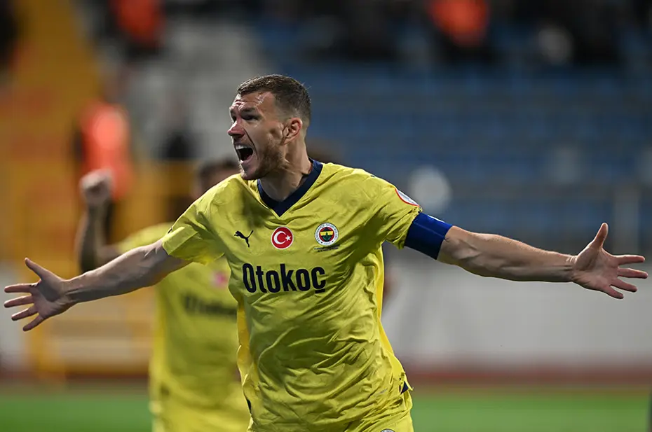 Milli maçlar öncesi Edin Dzeko kararı - 4 Milli maçlar öncesi Edin Dzeko kararı - 4