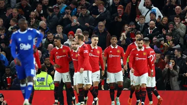 ManU 3 golle turladı!