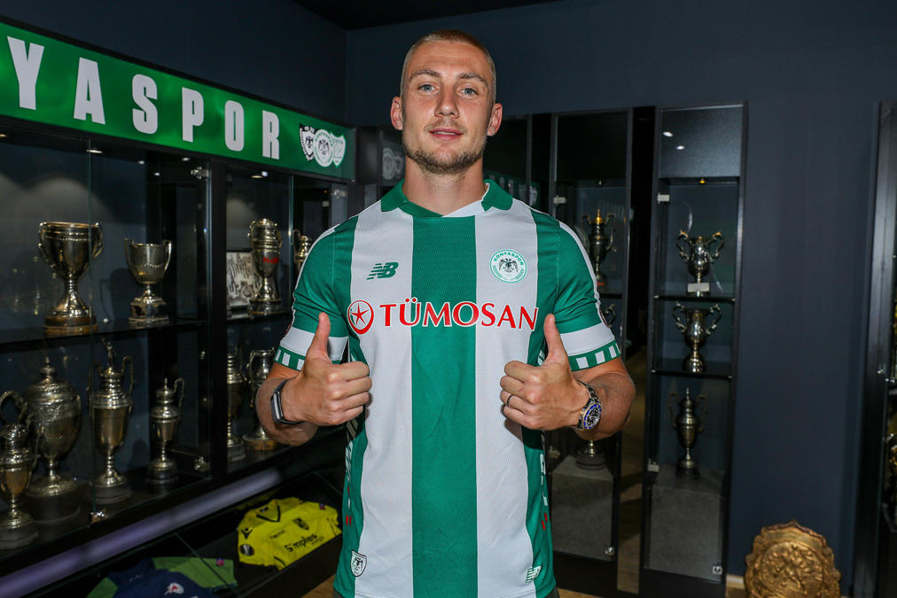Konyaspor'un golcüsü Slovenya'ya transfer oldu