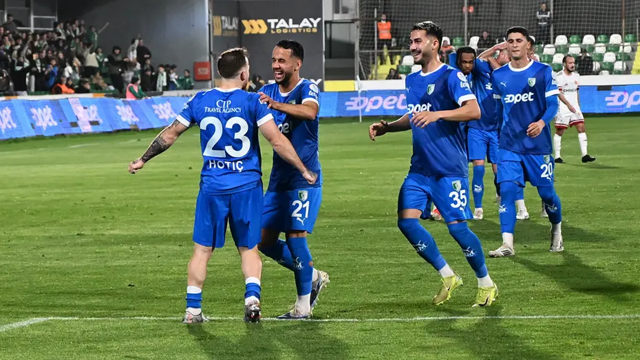 Türkiye bu iki takımı konuşuyor! 3 yılda Amatör Lig'den Süper Lig'e yükselme mücadelesine - 4