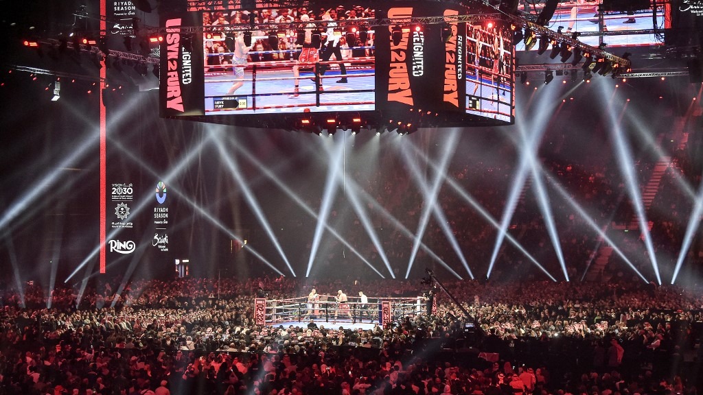 Milyonları TV başına kilitleyen efsane boksör ringe geri dönüyor: Rakibi olarak konuşulan isim bomba 