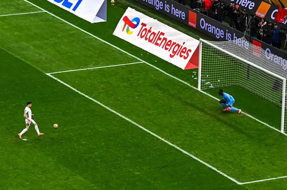 Panenka penaltısıyla kaçan şampiyonluk ülkeyi karıştırdı: "Saygısızlık" - 6