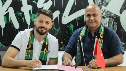 Bruno Petkovic resmen açıklandı: Kocaelispor golcüsüne kavuştu Bruno Petkovic resmen açıklandı: Kocaelispor golcüsüne kavuştu