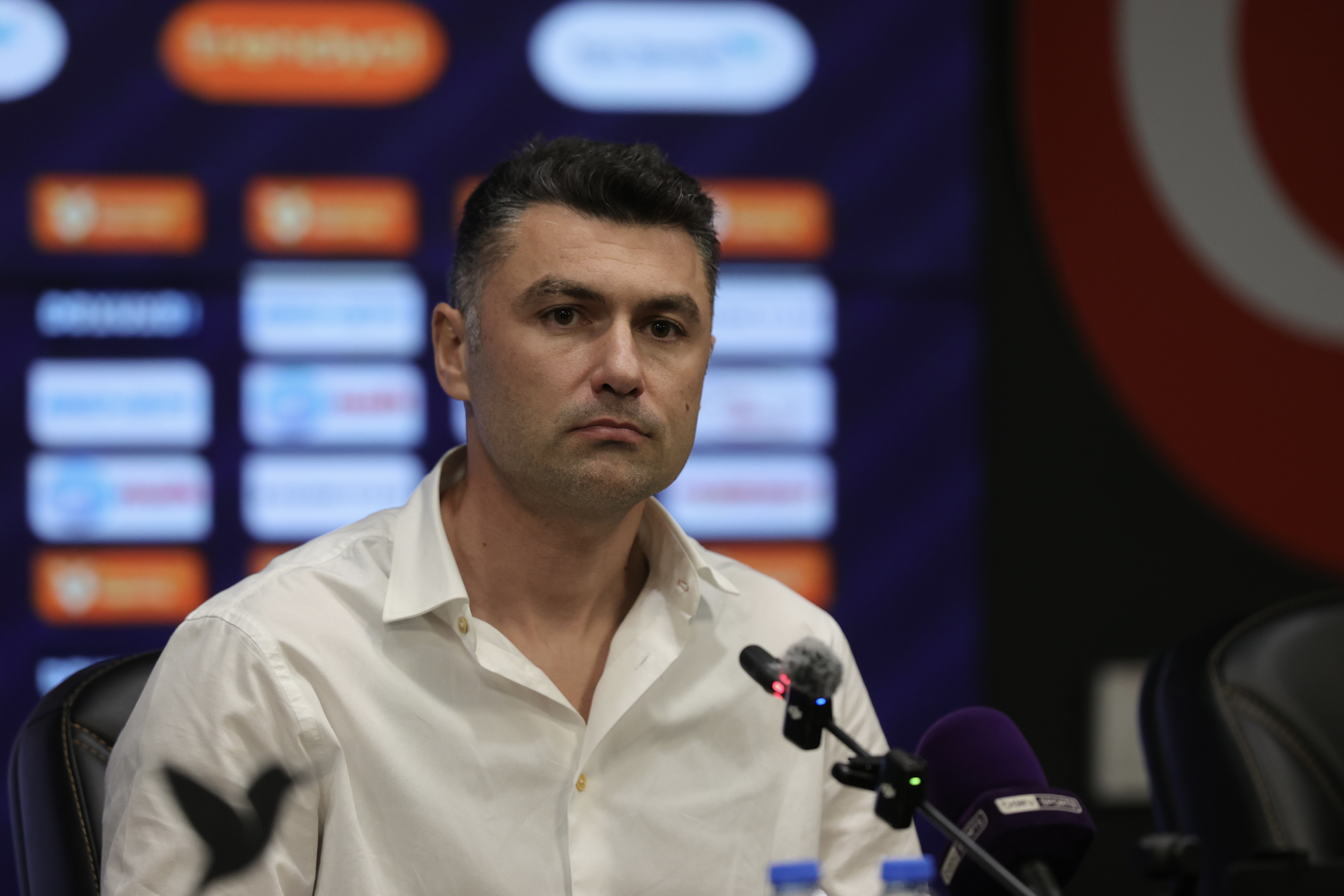 Burak Yılmaz, Kocaelispor maçı sonrası hakeme ateş püskürdü: "Facia vardı"