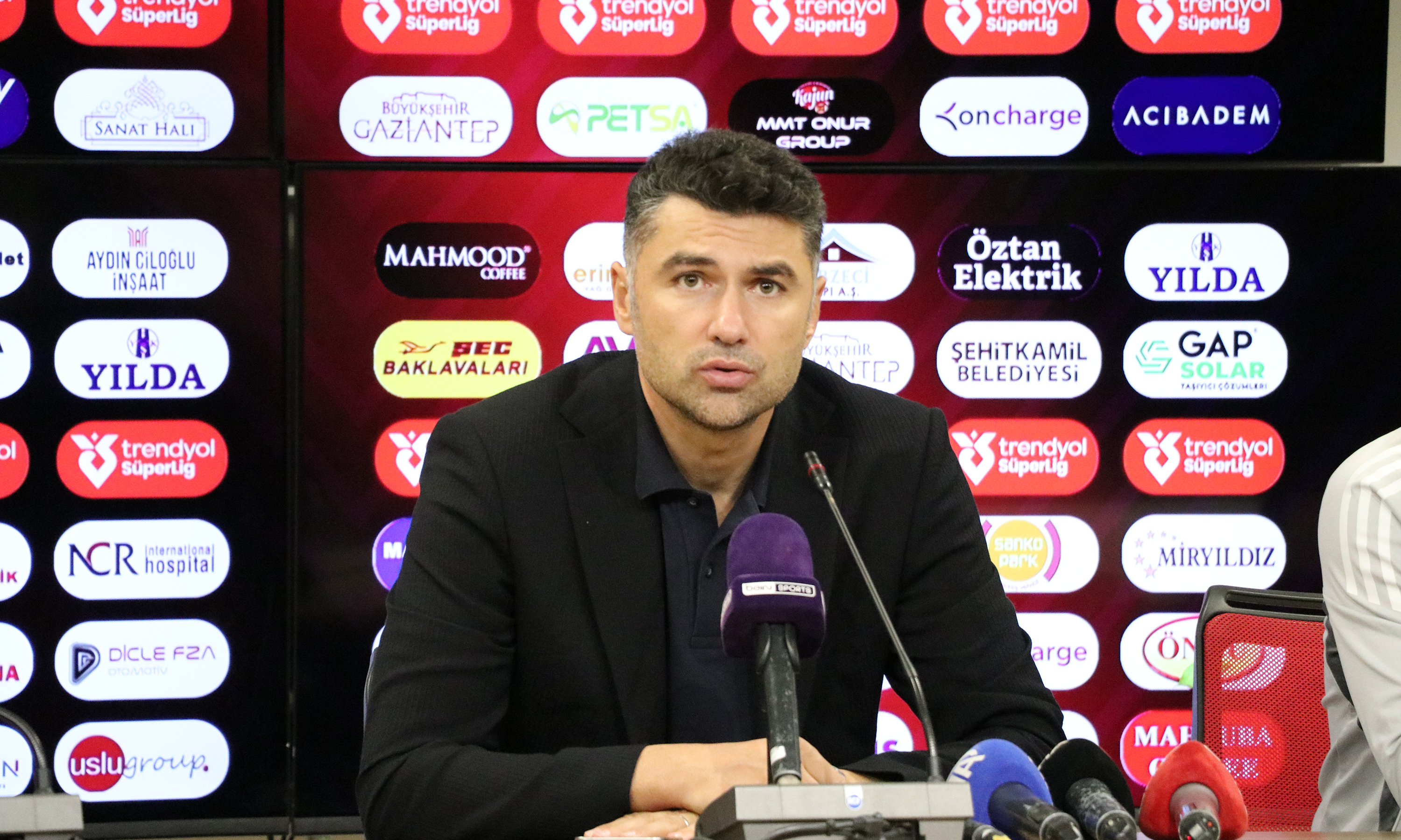 Burak Yılmaz'dan 'Hatalı İlk 11, Hak Edilmiş 3 Puan' Klasiği: Kahvemi Getirin!
