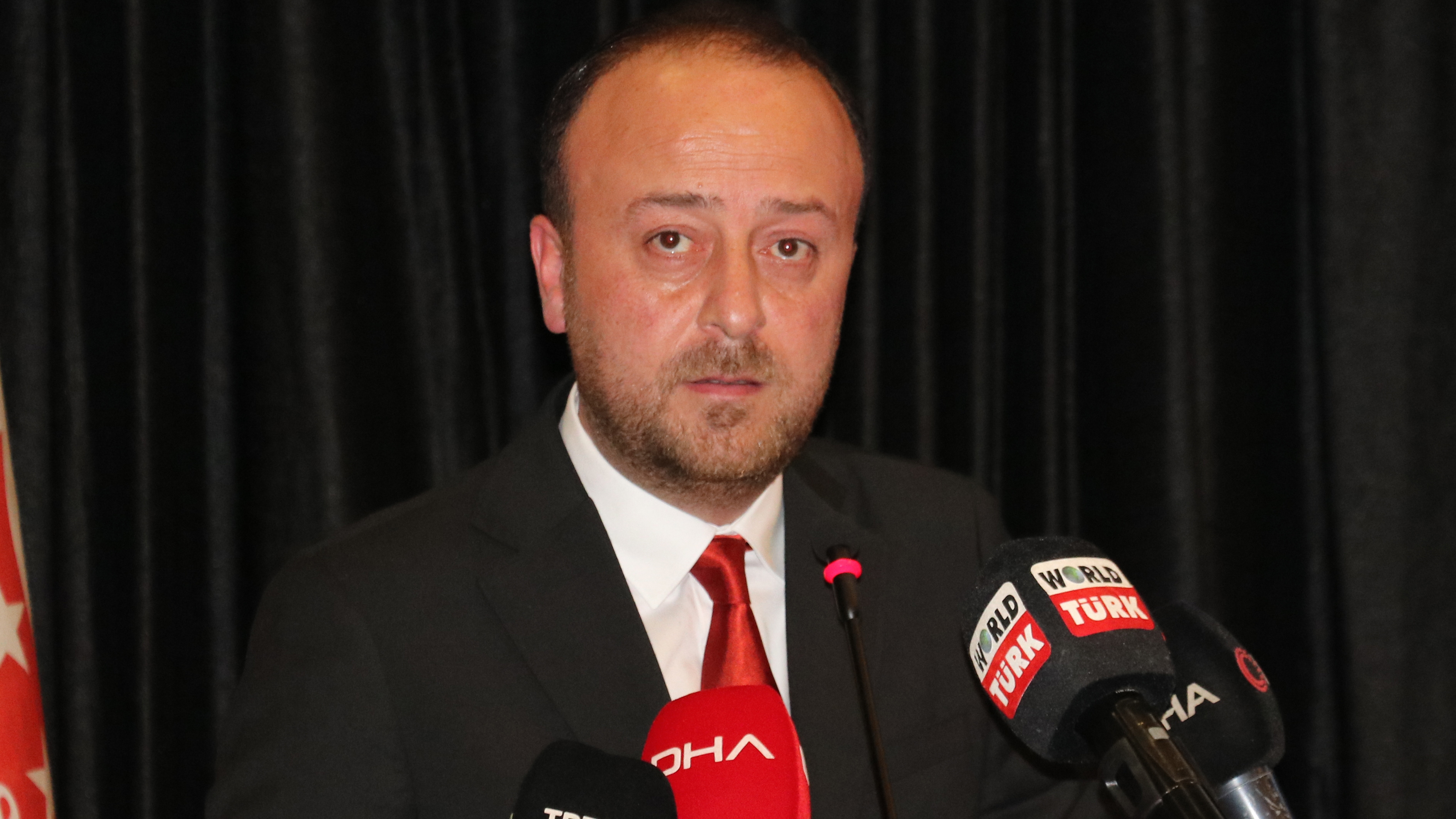 Sivasspor'da Burak Özçoban, yeniden başkan seçildi