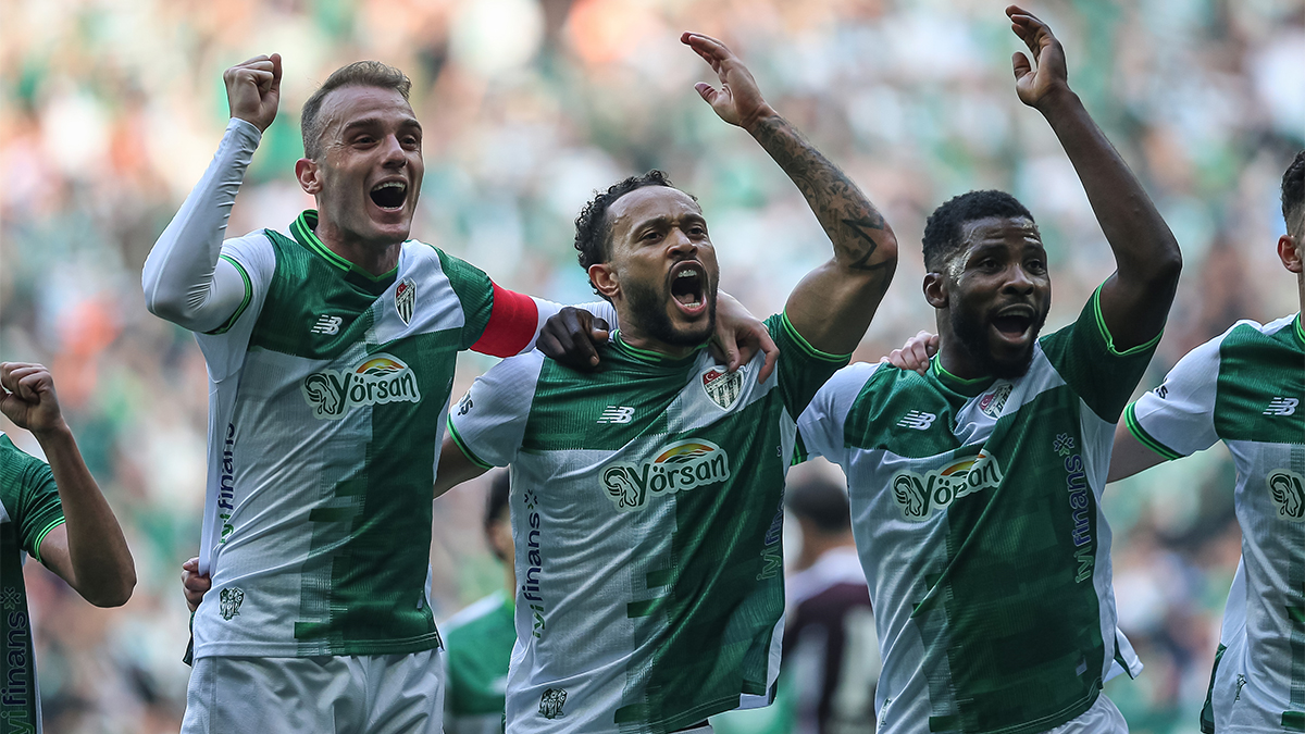 Bursaspor işi ilk yarıda bitirdi, Iheanacho'nun müthiş serisi sona erdi