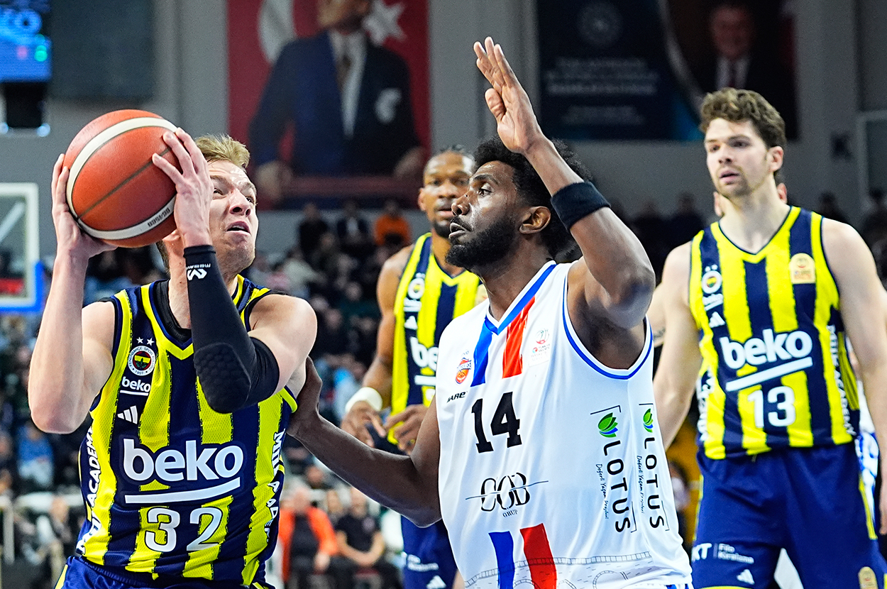 Fenerbahçe Beko'da 4 ayrılık birden