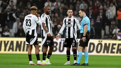 Beşiktaş'ın penaltı beklediği pozisyonda karar doğru mu? Trio ekibini ikiye bölen pozisyon