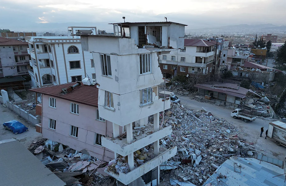 Deprem üretmek mümkün mü? Depremlerle ilgili doğru bilinen yanlışlar ve merak edilenler - 1 Deprem üretmek mümkün mü? Depremlerle ilgili doğru bilinen yanlışlar ve merak edilenler - 1