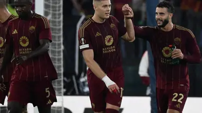 Fenerbahçe'nin transferini duyurdular: Yıllar sonra bir ilk