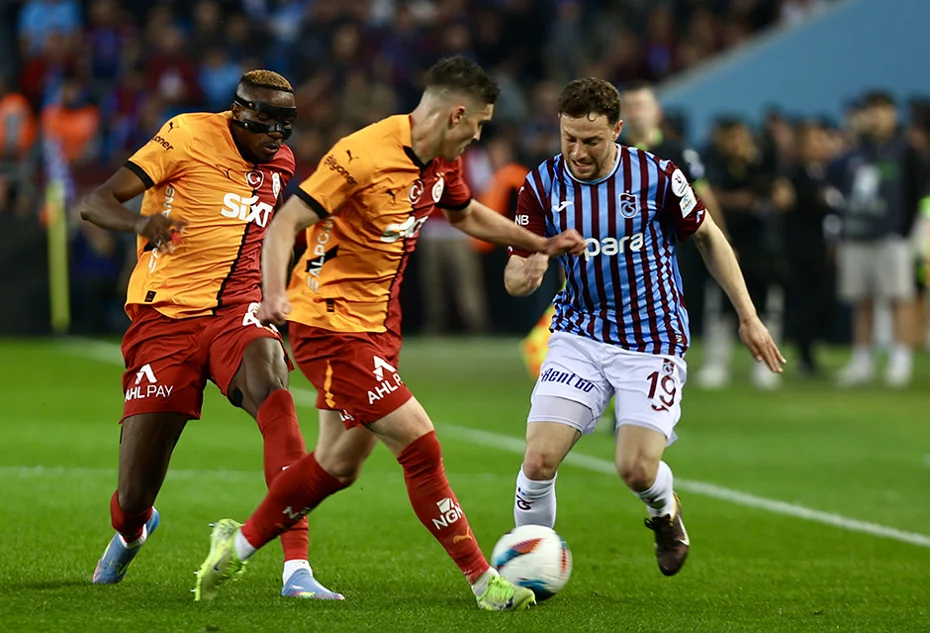 Trio ekibi, Visca'nın penaltı beklediği pozisyona noktayı koydu: "Şüphem yok" - 1