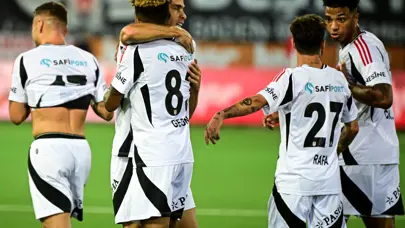 "İki bek ve sol stoper lazım" | Spor yazarları, Beşiktaş'ı değerlendirdi