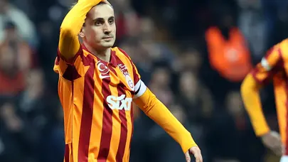 Kerem Aktürkoğlu trafikte tartışma yaşadı: "Sen milli takım oyuncususun"