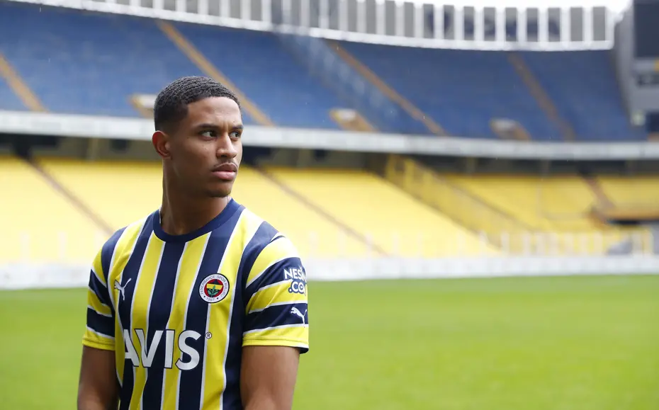 Fenerbahçe, Oosterwolde'nin transferinden Parma'ya pay ödeyecek mi? - 3 Fenerbahçe, Oosterwolde'nin transferinden Parma'ya pay ödeyecek mi? - 3