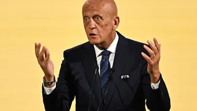 Pierluigi Collina açıkladı: FIFA Kulüpler Dünya Kupası'nda kaleciler ve hakemler için yenilikler