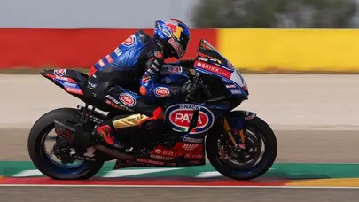 Milli motosikletçiler Avustralya'da piste çıkıyor