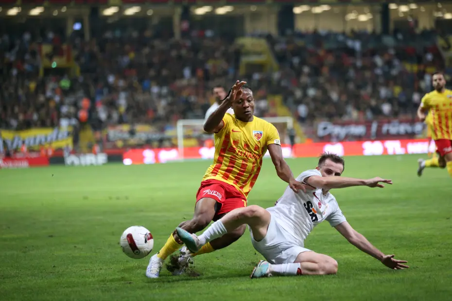 "Torreira ve Icardi’siz olmaz" | Spor yazarları Galatasaray için ne dedi? - 5