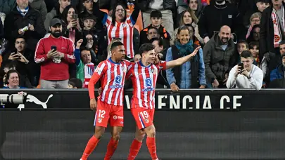Atletico Madrid zirve takibini sürdürdü