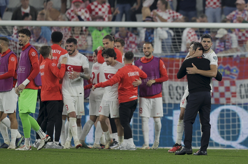 Montella'dan tarihi başlangıç! Bir ilki başardı