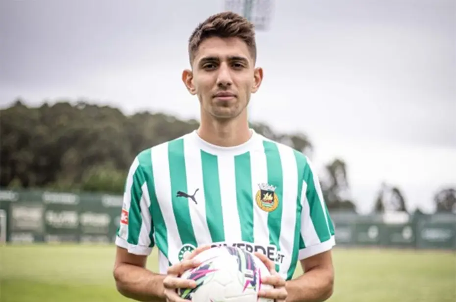 Beşiktaş'ın genç yeteneğine beklenmedik talip: Portekiz kulübünün planı ortaya çıktı - 4